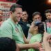 Doutor Jhony reúne multidão em caminhada no Santa Rosa, em Campina Grande