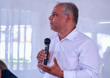 Prefeito de Cabedelo convoca 17 novos professores aprovados em processo seletivo