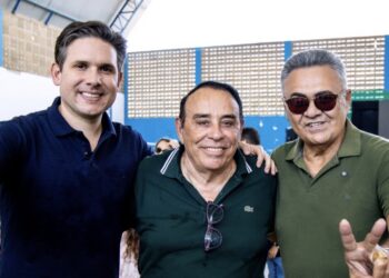 Hugo articula e prefeito de Santa Terezinha anuncia apoio a Márcio Roberto no Sertão