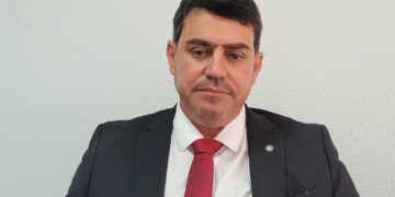 Pedido de impugnação de Dinho à Assembleia tem como base investigação da Operação Livre Arbítrio e elo com facção