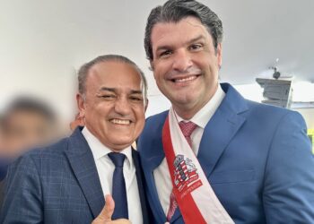 Com favoritismo de Corujinha, Léo Bezerra diz que não vai interferir na eleição para presidência da Câmara