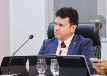 MPE pede impugnação de Aledson e PL pode sofrer baixa importante na nominata de federal