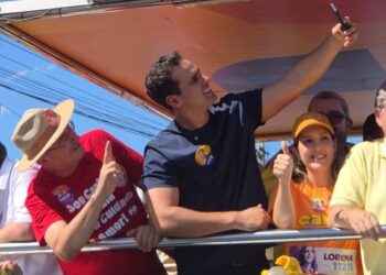 Lorena veta discurso de Romualdo em defesa de Lula em Monteiro e causa mal-estar nos bastidores