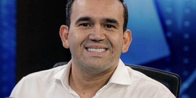 Nova pesquisa do Instituto Seta coloca Doutor Jhony no Top 10 para deputado federal