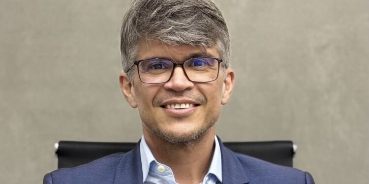 Bastidores: apenas um vereador de Santa Rita ainda não declarou apoio na disputa pelo Governo
