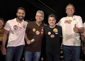 Após apoio a Aguinaldo, Ricardo Barbosa define voto para estadual e entra na campanha de Dudu Soares