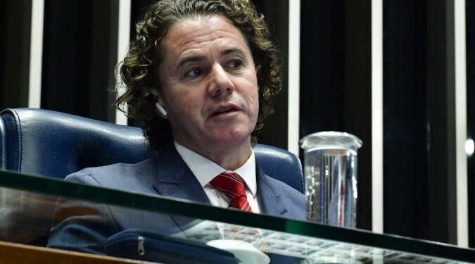 Veneziano destinou R$ 210 milhões para obra da BR-230 que contratou empresas ligadas a ex-assessor