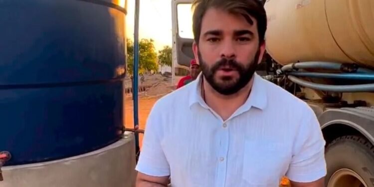 TCE rejeita recurso e mantém responsabilização de prefeito de Conceição por contratações irregulares