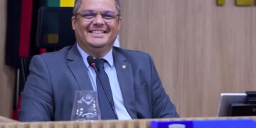 TJPB adia julgamento de recurso que pode trazer Edvaldo Neto de volta à Prefeitura de Cabedelo