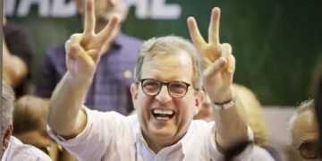 Candidatos a deputado federal pelo PSB ameaçam abandonar disputa caso não recebam fundo eleitoral