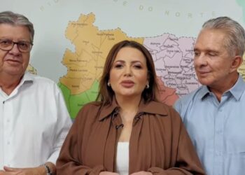 Prefeita de Bayeux retira apoio a Veneziano e anuncia João Azevêdo e Nabor como candidatos ao Senado