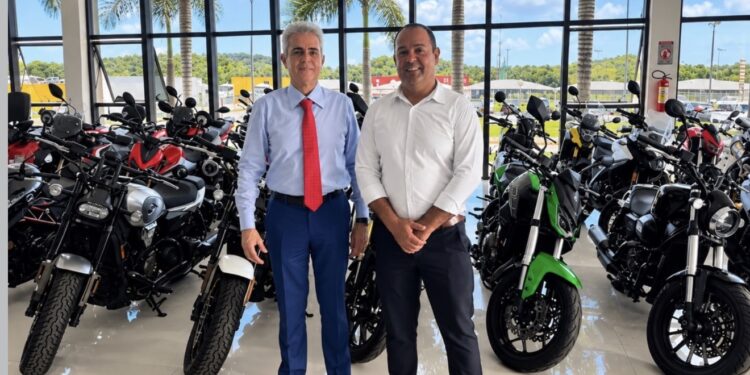 Presidente da AMDE busca novas parcerias e oportunidades para Campina Grande durante visita a Recife