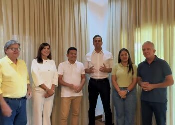 Prefeito de Santa Rita troca Veneziano por Nabor e causa 11ª baixa no emedebista