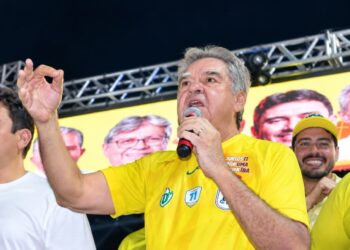 Lindolfo destaca força do Fofa Chão em Sousa e defende continuidade de investimentos no Sertão