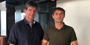 Em meio a disputa interna no Podemos, clima entre Ruy e Romero azeda e deputados cortam relação