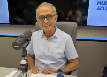 Durante debate, Cícero se compromete com valorização da Polícia Penal e autonomia financeira da UEPB