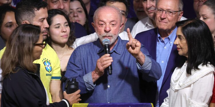 Até 2030, Lula terá indicado seis ministros ao STF, 12 ao STJ, seis ao TST e três ao STM