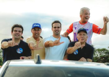 Carreata histórica em Lucena reúne centenas de veículos em apoio a Lucas, Nabor, Aguinaldo e Eduardo Carneiro