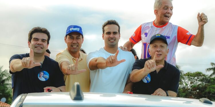 Carreata histórica em Lucena reúne centenas de veículos em apoio a Lucas, Nabor, Aguinaldo e Eduardo Carneiro